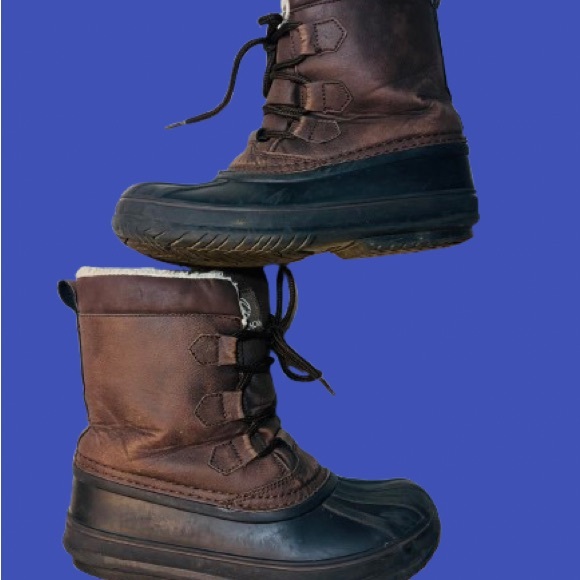 Boys Size 2 Tamarack Winter Boots, Waterproof Insulated Leather Boots for Cold - Picture 2 of 6